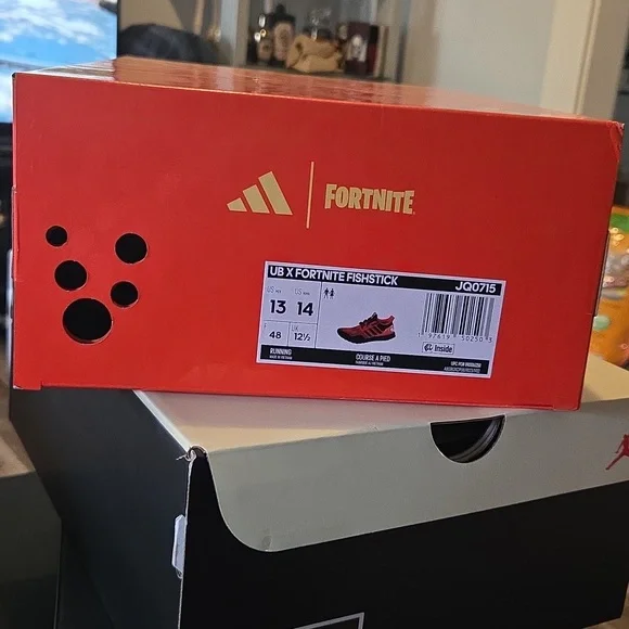 Ultraboost 1.0 Fortnite Colaboration - Picture 10 of 11